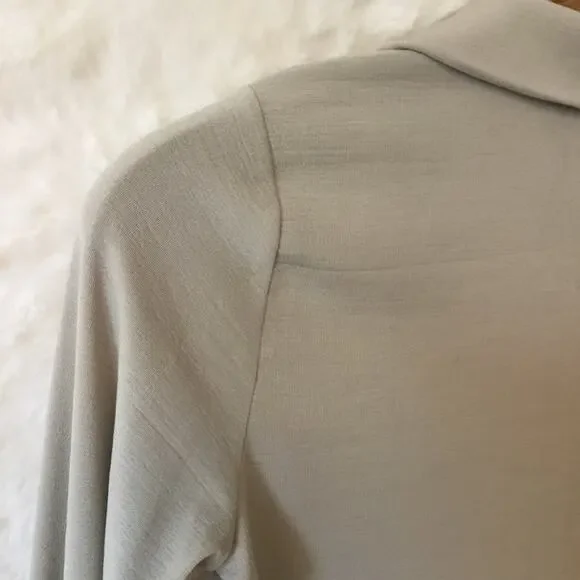 Bebe Beige Long Sleeve V-Neck Top - Picture 9 of 13